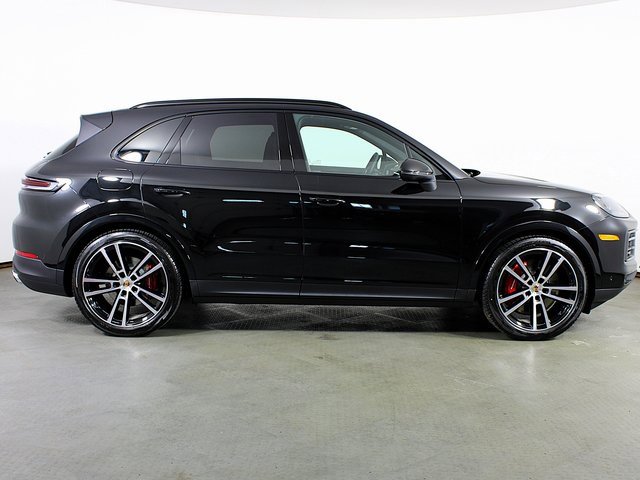 New 2025 Porsche Cayenne S image 8