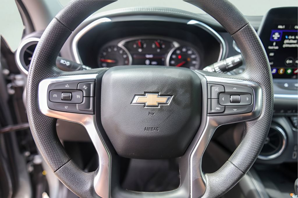 Used 2024 Chevrolet Blazer LT w/ Redline Edition FWD image 14