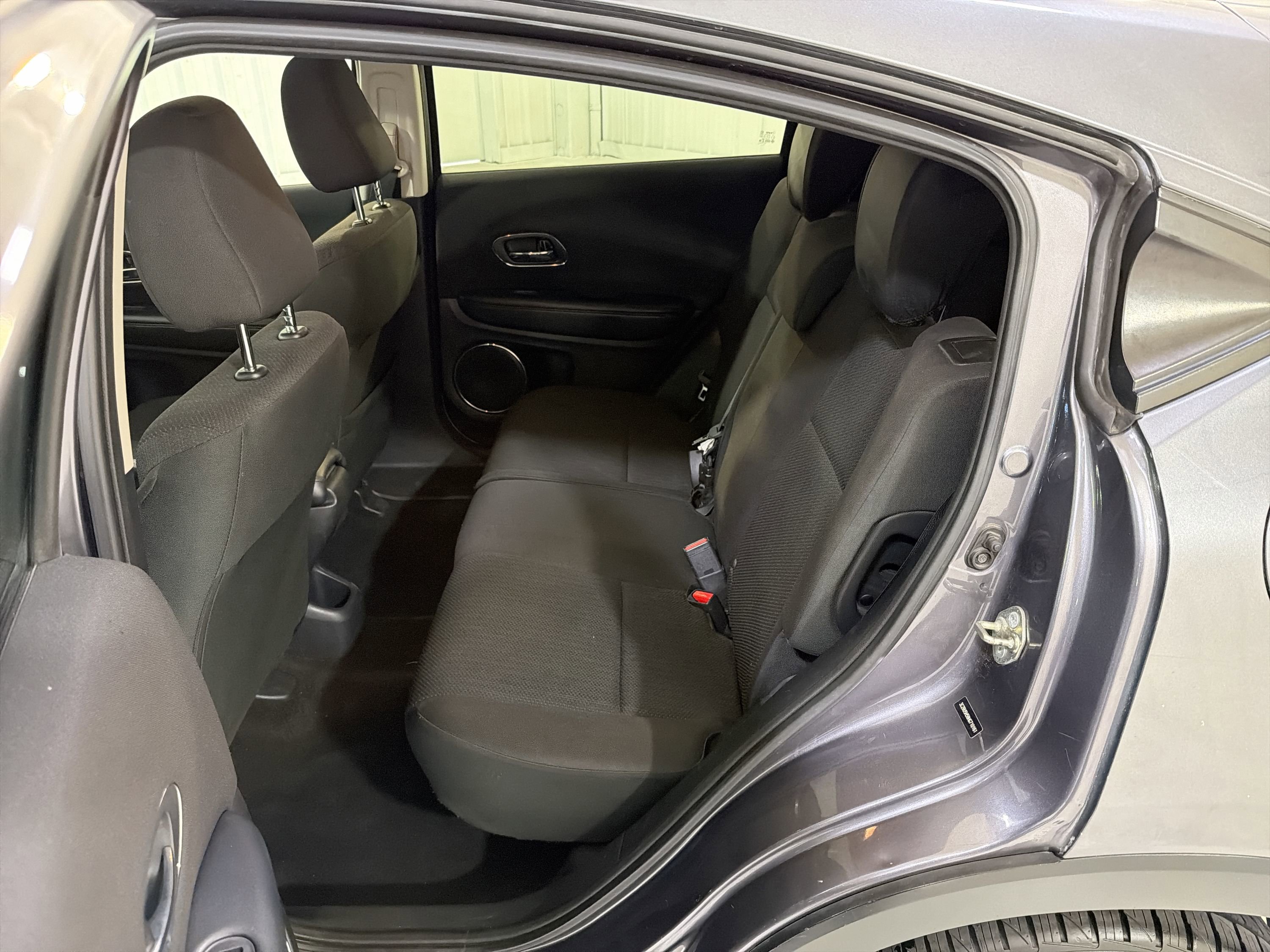 Used 2017 Honda HR-V EX image 23