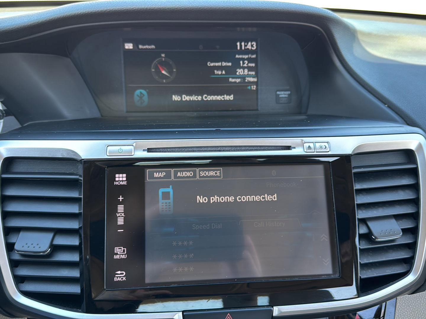 Used 2017 Honda Accord Touring image 28