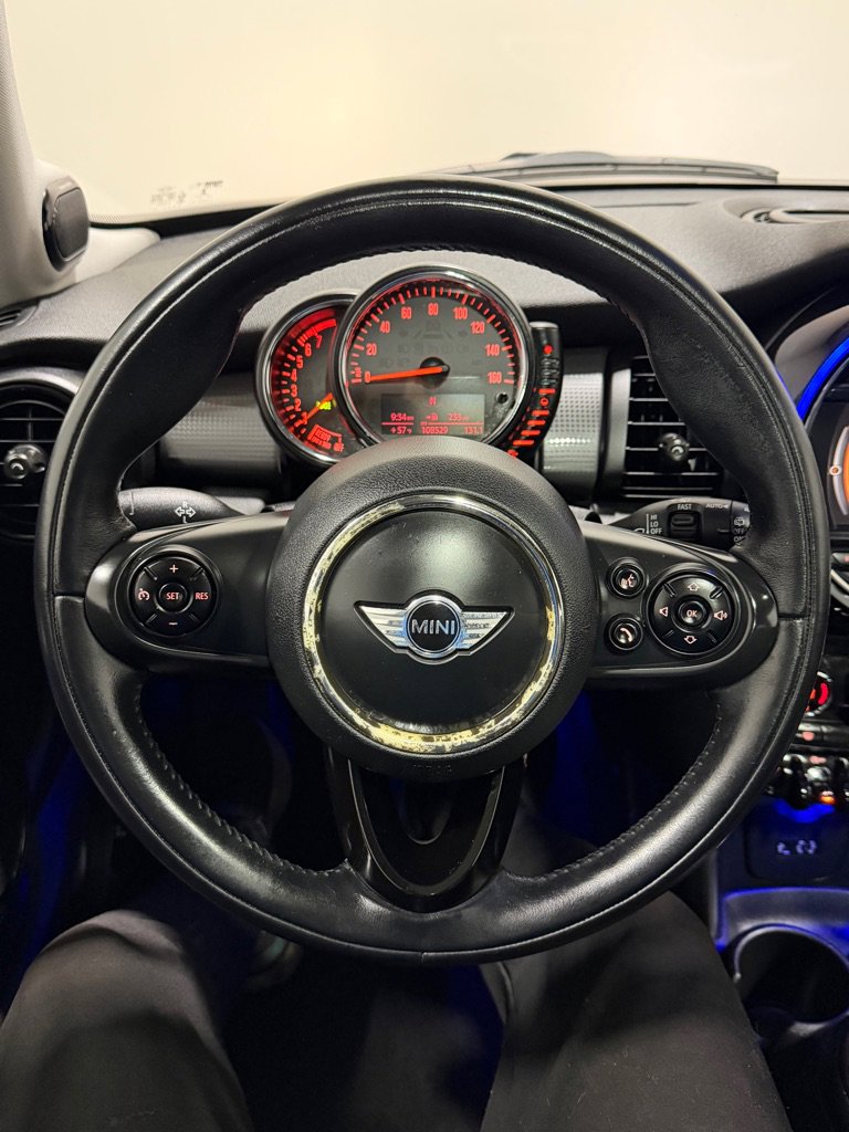 Used 2014 MINI Cooper 2-Door Hardtop image 14