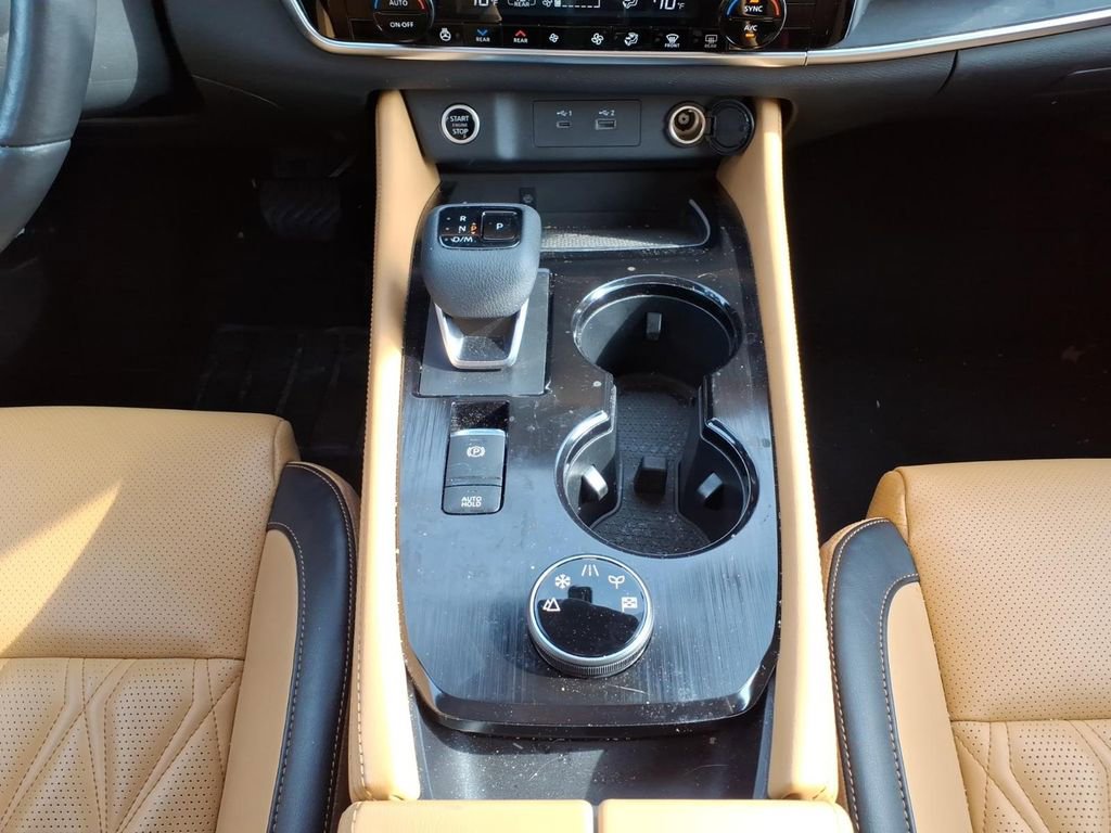 Used 2021 Nissan Rogue Platinum image 29