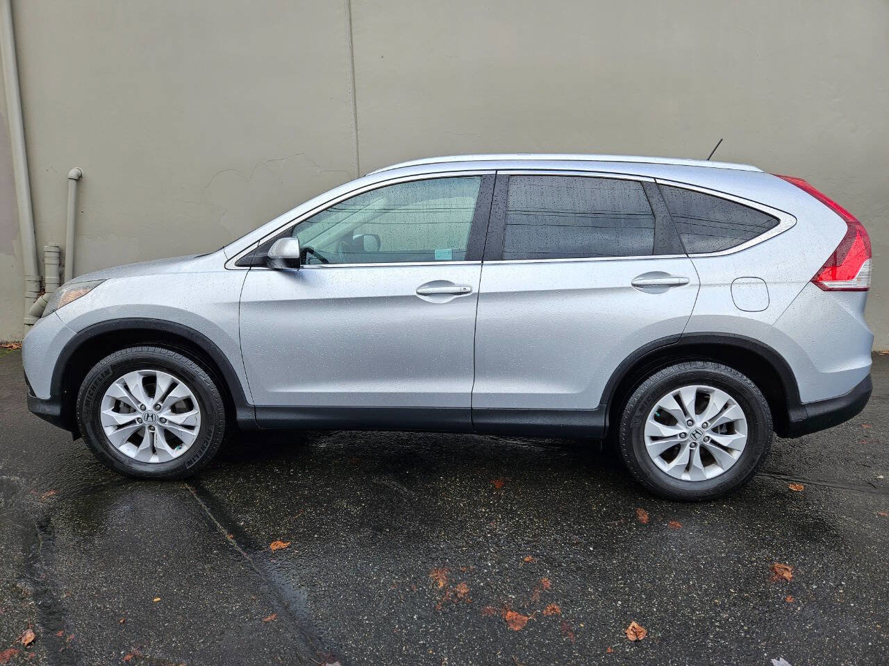 Used 2013 Honda CR-V EX-L image 2