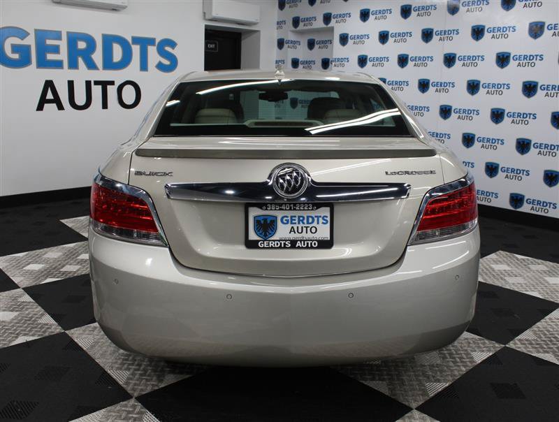 Used 2013 Buick LaCrosse Leather w/ Driver Confidence Package FWD image 3
