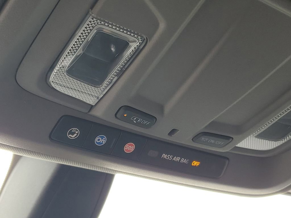 Used 2022 Chevrolet Silverado 1500 LT Trail Boss w/ Bed Protection Package image 21