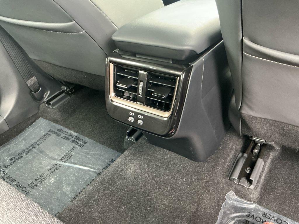 Certified 2024 Toyota Crown XLE AWD/4WD image 20