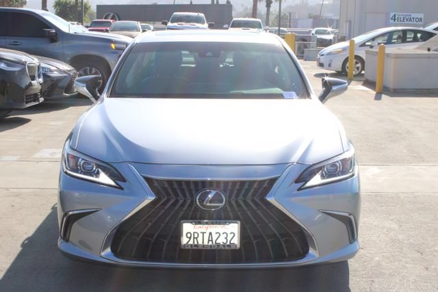 Certified 2025 Lexus ES 300h w/ Premium Package FWD image 2