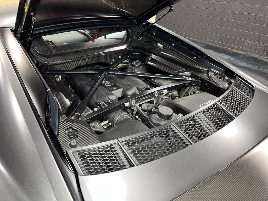 Used 2017 Audi R8 V10 AWD/4WD image 16