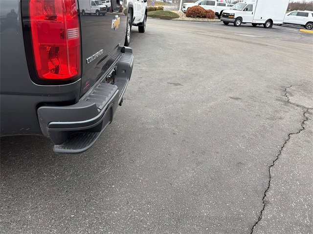 Used 2016 Chevrolet Colorado LT w/ LT Convenience Package image 7