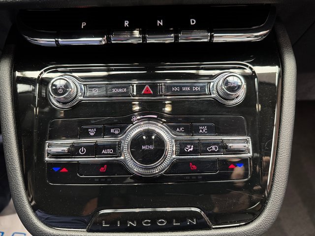 Used 2022 Lincoln Corsair Reserve w/ Sport Package image 20