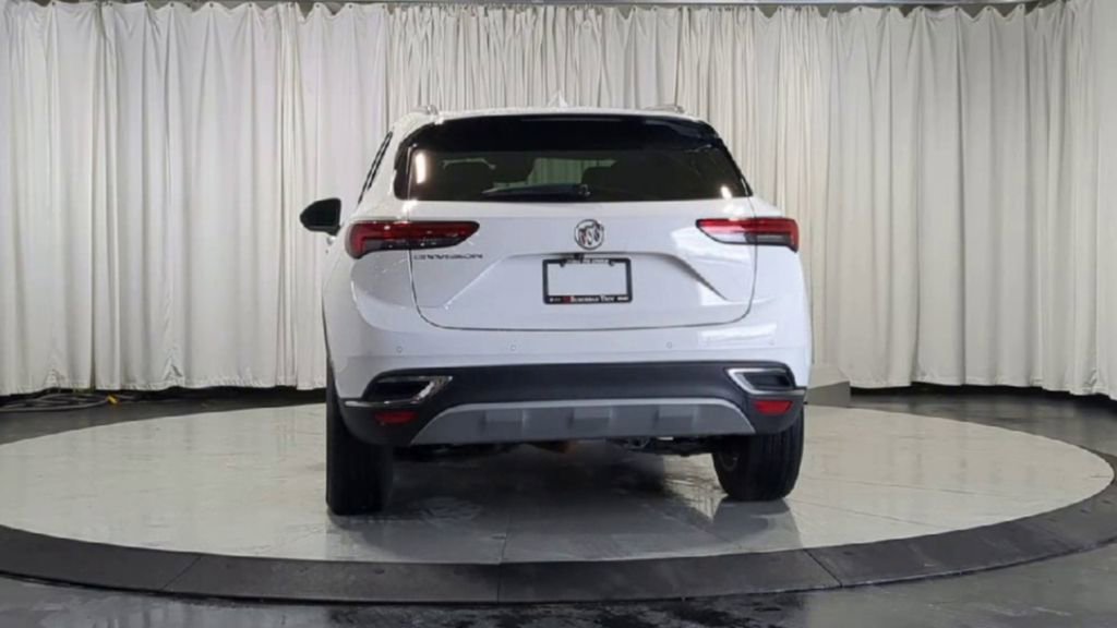 Used 2023 Buick Envision Essence image 7
