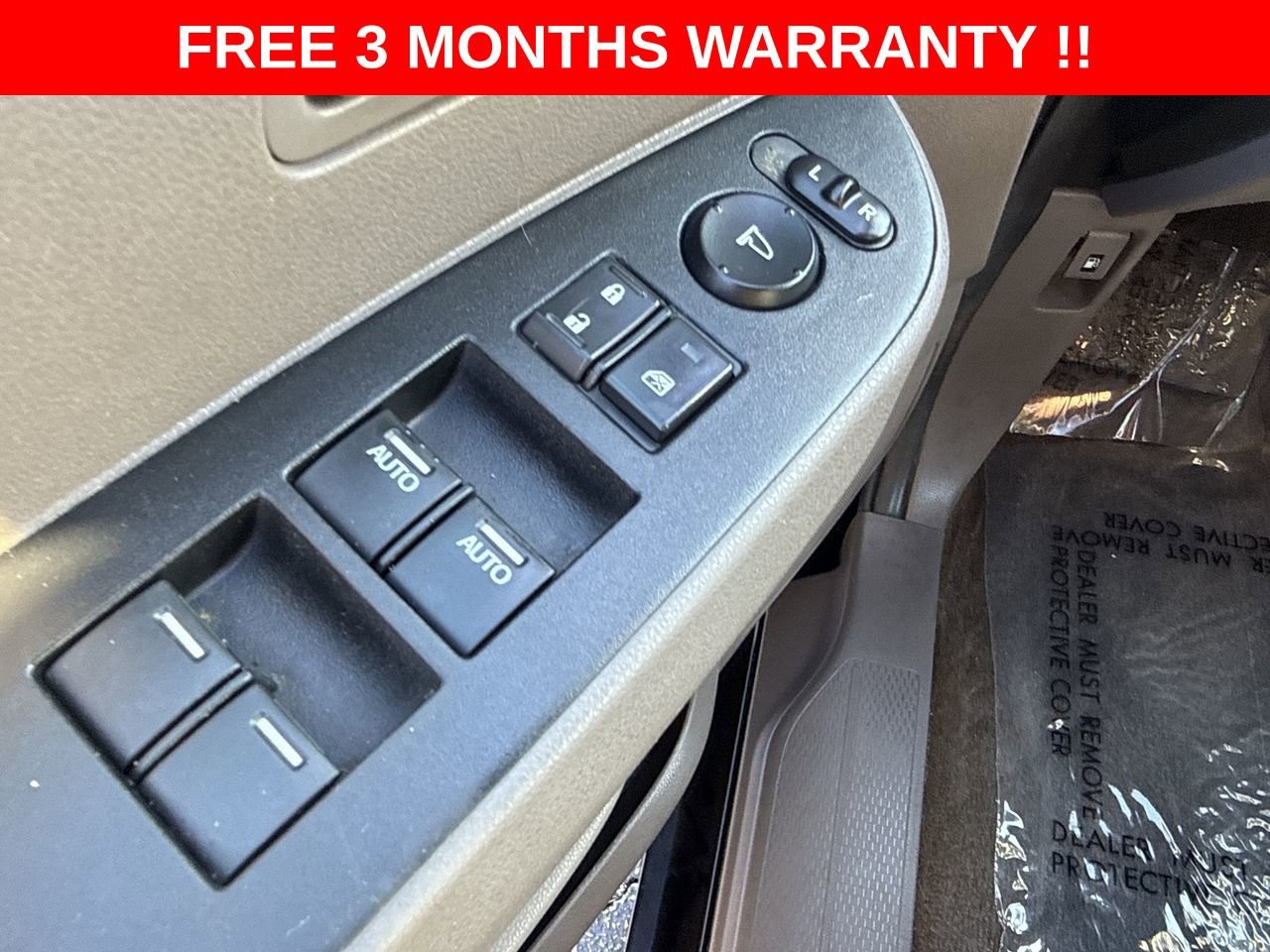 Used 2014 Honda Odyssey Touring Elite image 12