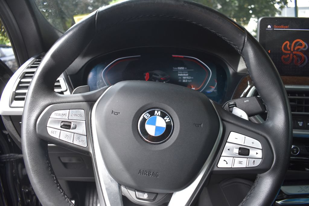 Used 2024 BMW X4 xDrive30i w/ Parking Assistance Package AWD/4WD image 12