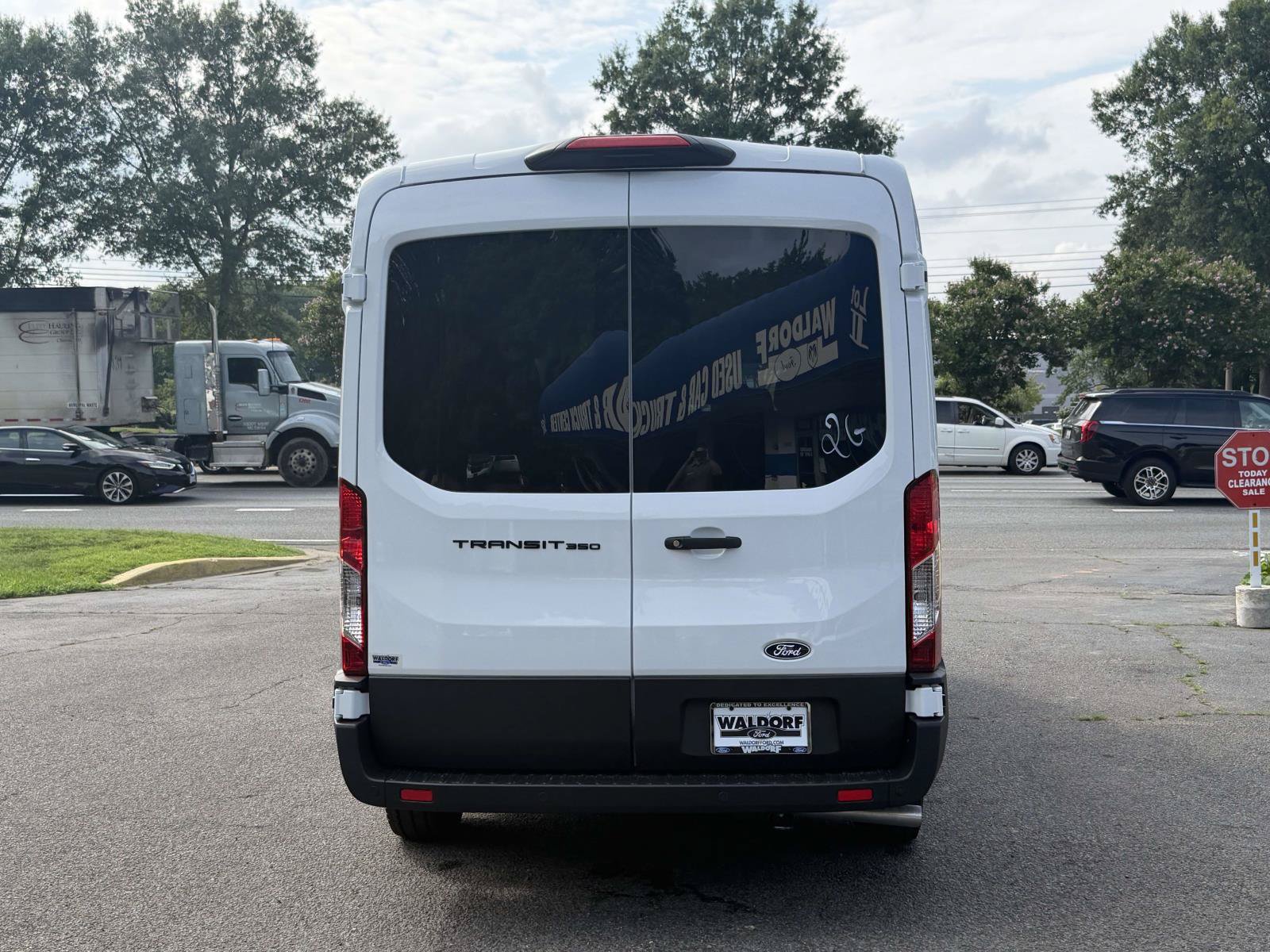 New 2026 Ford Transit 350 XL RWD image 3