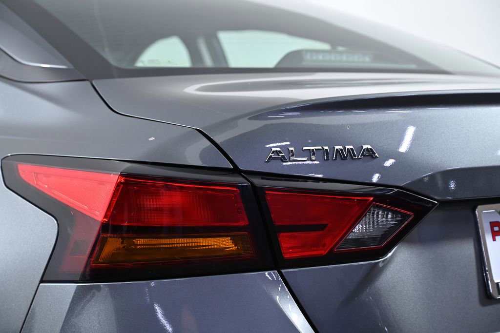 Certified 2022 Nissan Altima 2.5 SR image 8