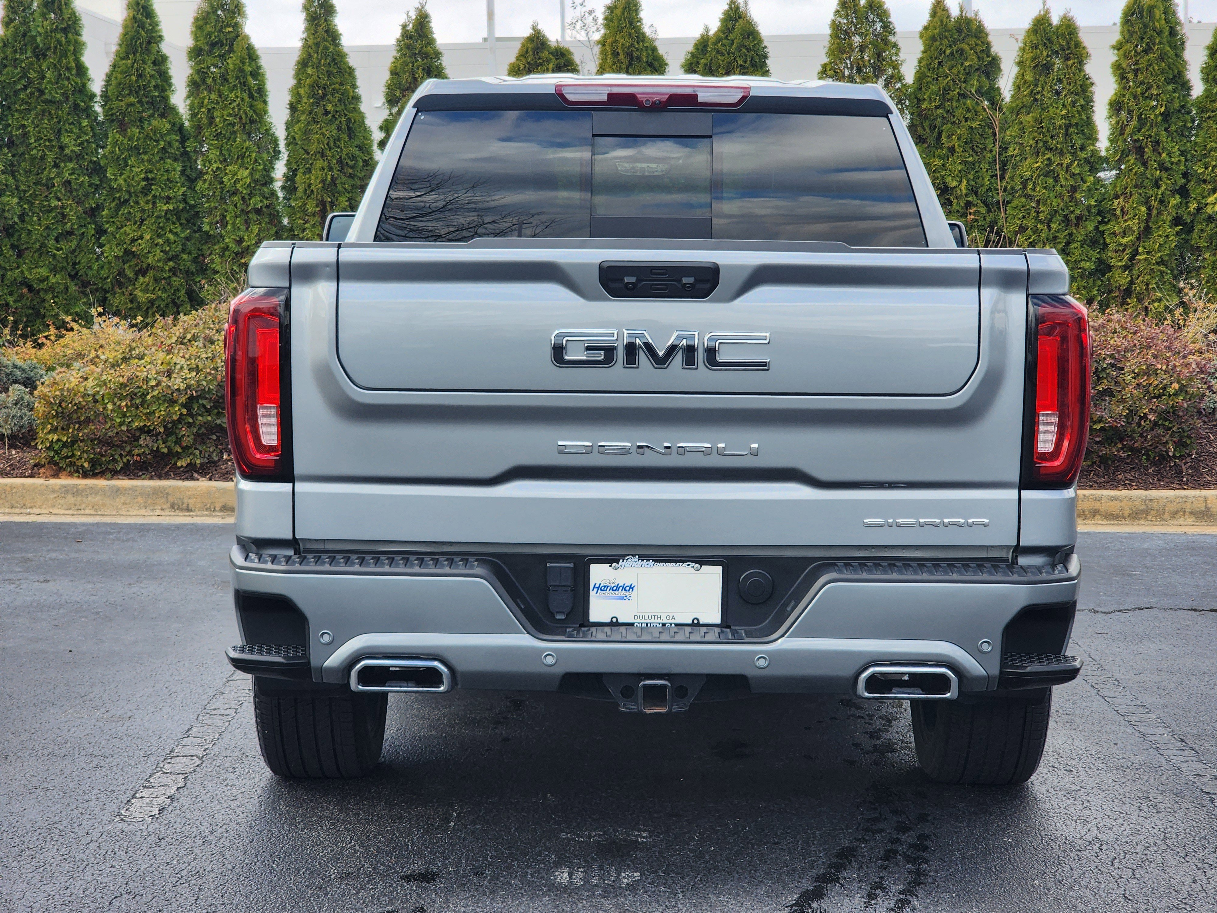 Used 2024 GMC Sierra 1500 Denali Ultimate image 9