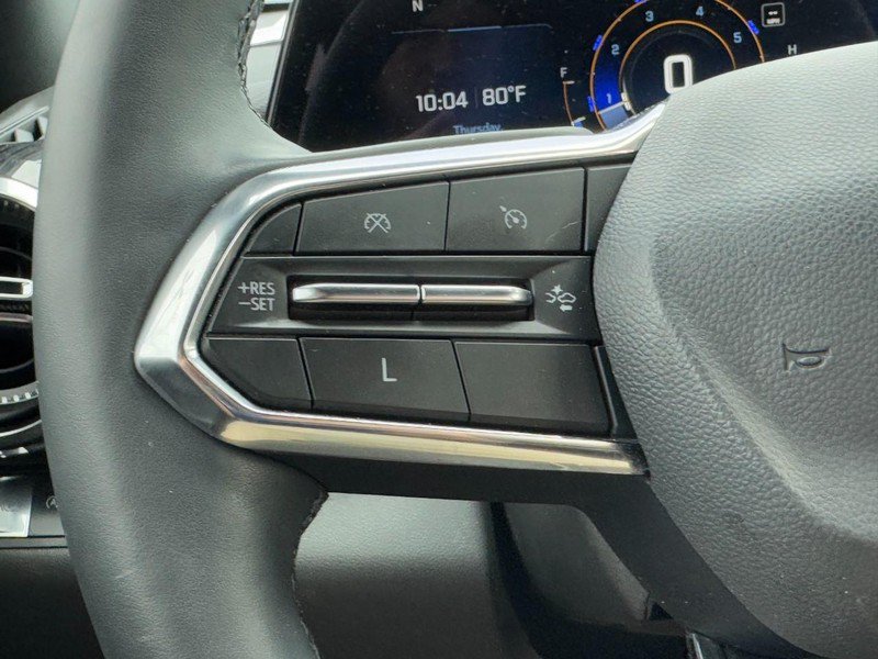 Used 2025 Chevrolet Equinox LT w/ Convenience Package II FWD image 16