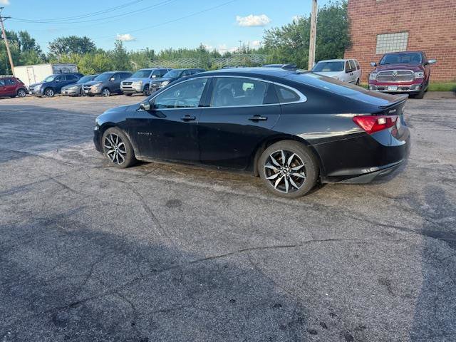 Used 2018 Chevrolet Malibu LT image 12