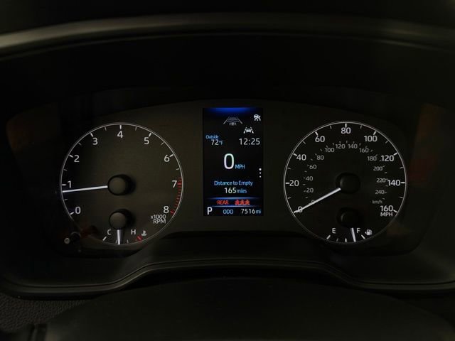 Used 2025 Toyota Corolla LE image 18