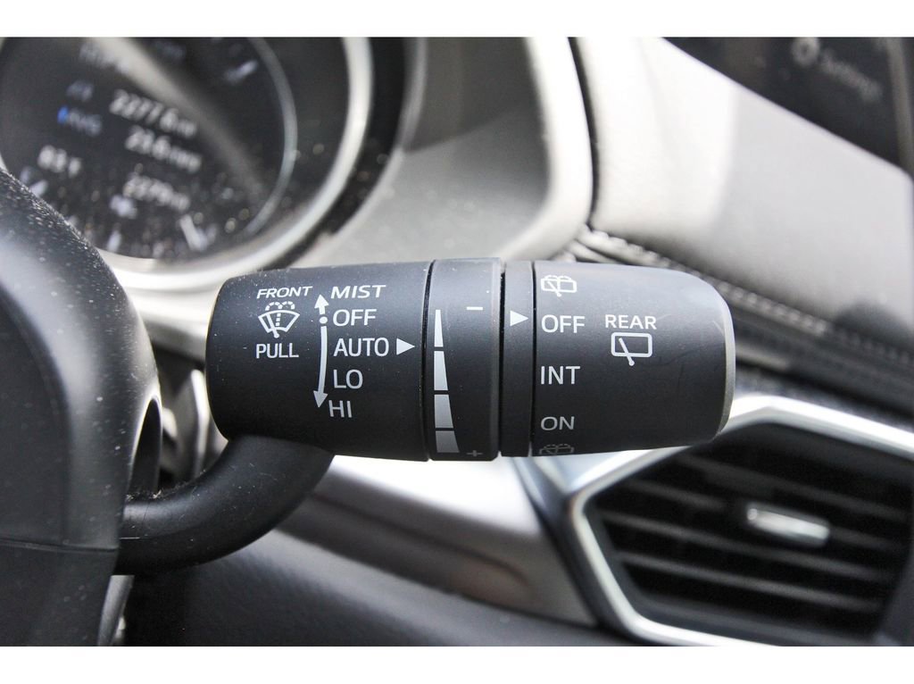 Used 2025 MAZDA CX-5 AWD 2.5 S w/ Preferred Package image 19