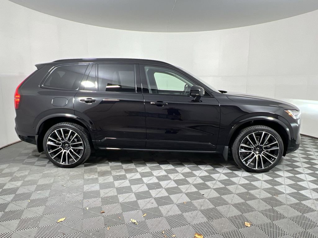 New 2026 Volvo XC90 B6 Ultra image 9