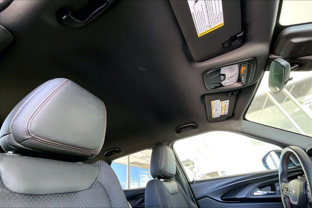 Used 2022 Chevrolet TrailBlazer RS image 27