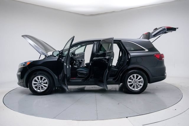 Used 2020 Kia Sorento L FWD image 18