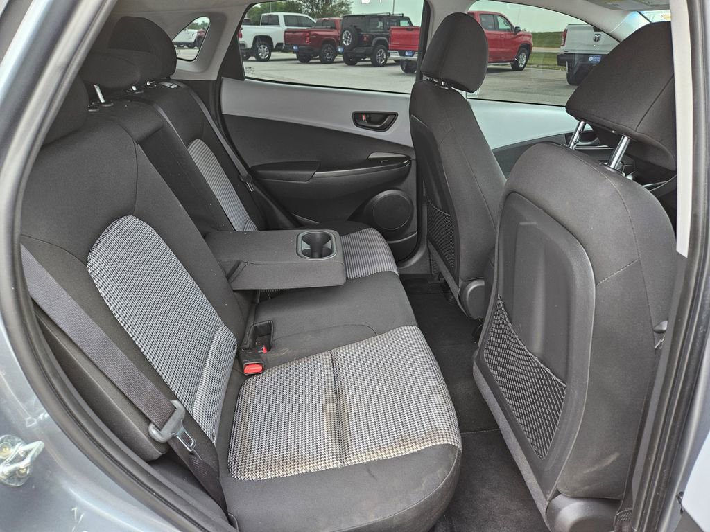 Used 2021 Hyundai Kona SE w/ Cargo Package AWD/4WD image 28