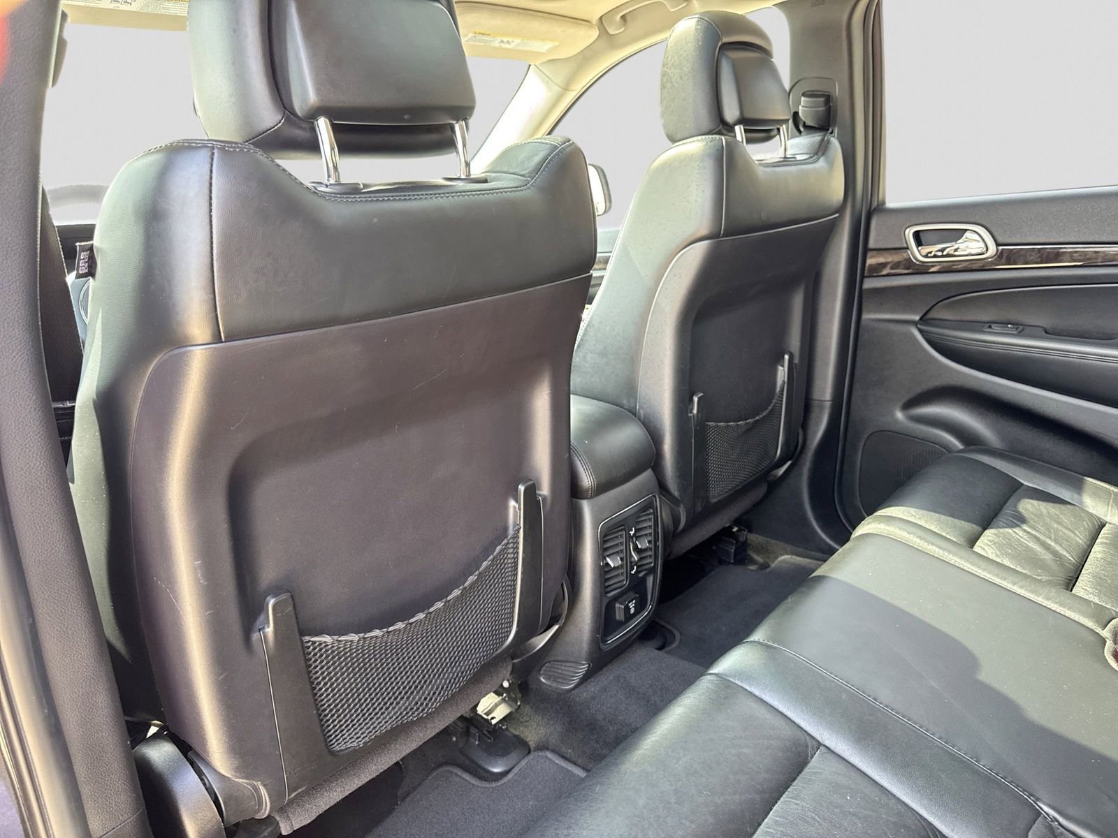 Used 2012 Jeep Grand Cherokee Altitude AWD/4WD image 19