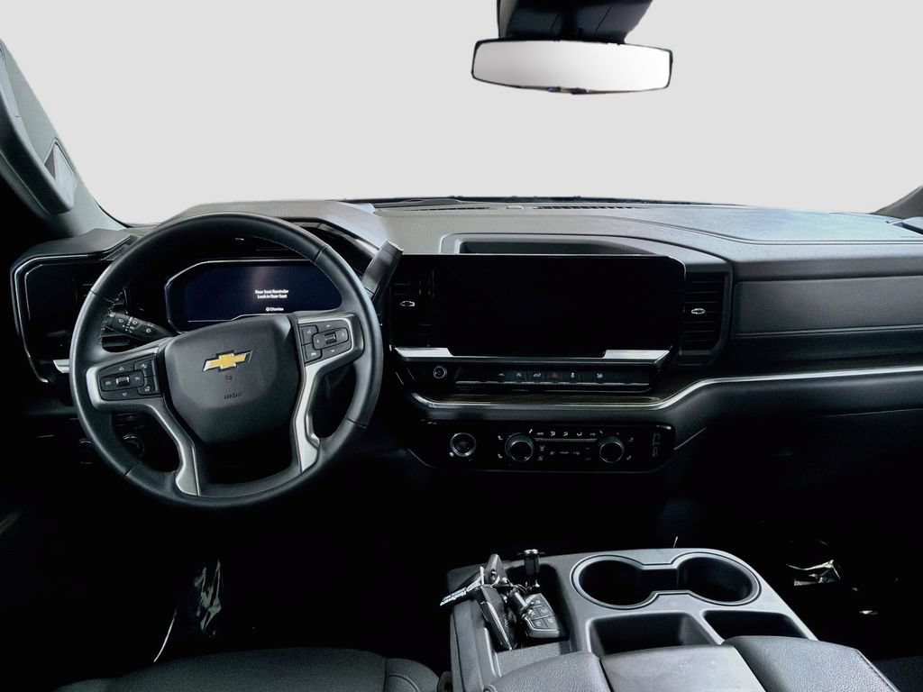 Used 2024 Chevrolet Silverado 1500 LT AWD/4WD image 23