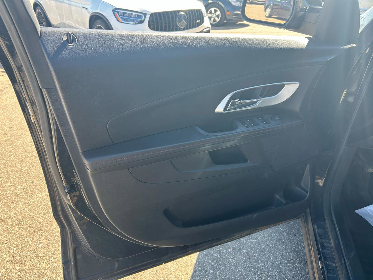 Used 2011 Chevrolet Equinox LT w/ Driver Convenience Package image 14