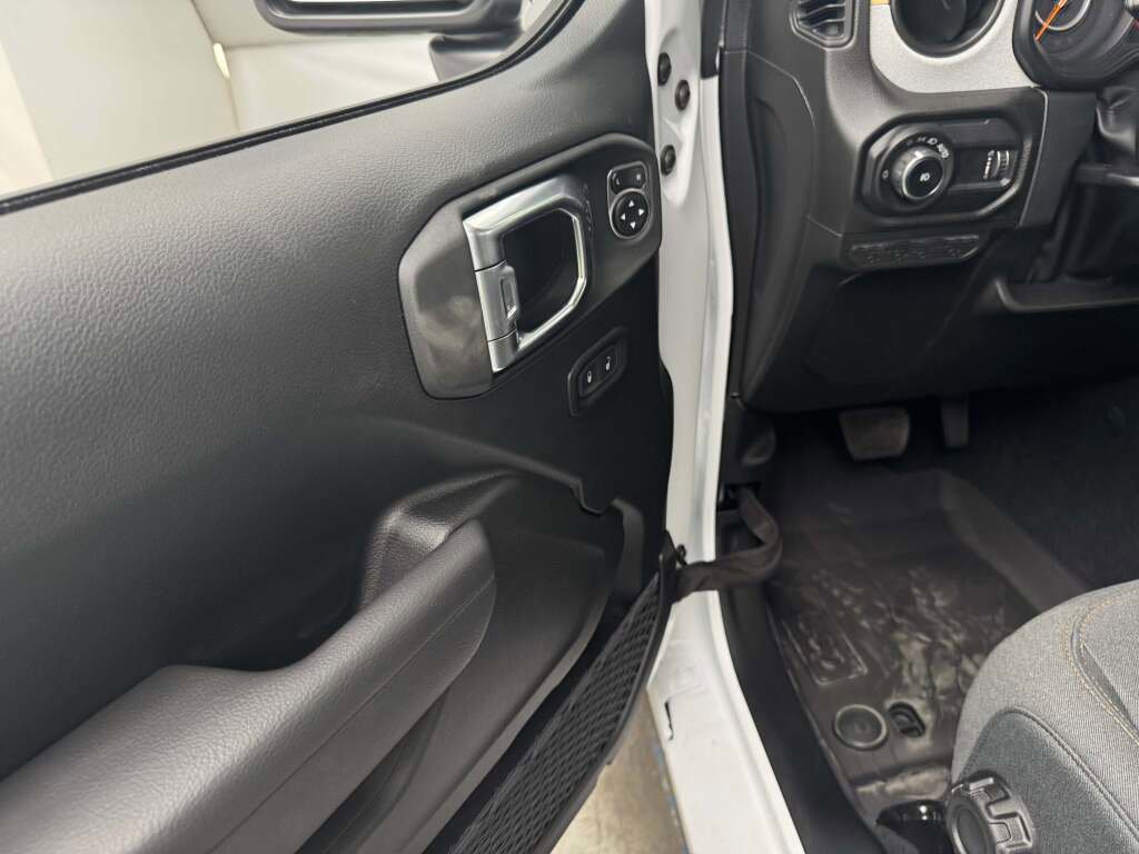 New 2026 Jeep Wrangler Sport S image 25