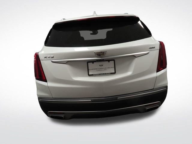 Certified 2023 Cadillac XT5 Premium Luxury w/ Technology Package FWD image 4