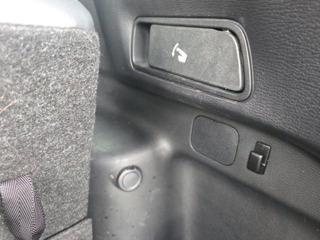 Used 2022 Mitsubishi Outlander SE image 12