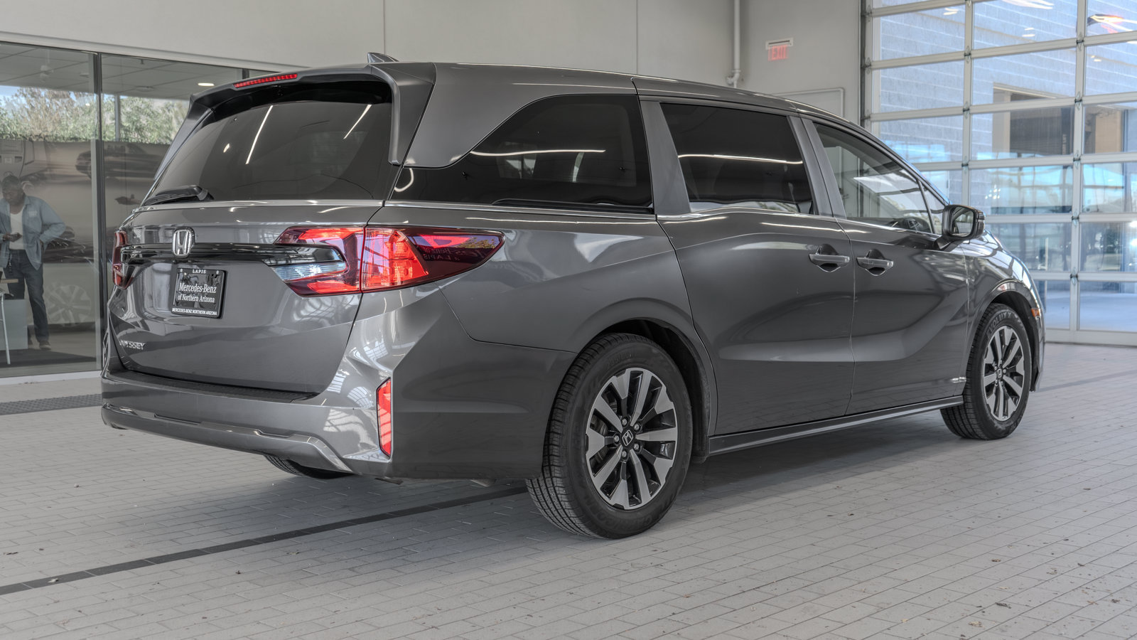 Used 2025 Honda Odyssey EX-L image 29