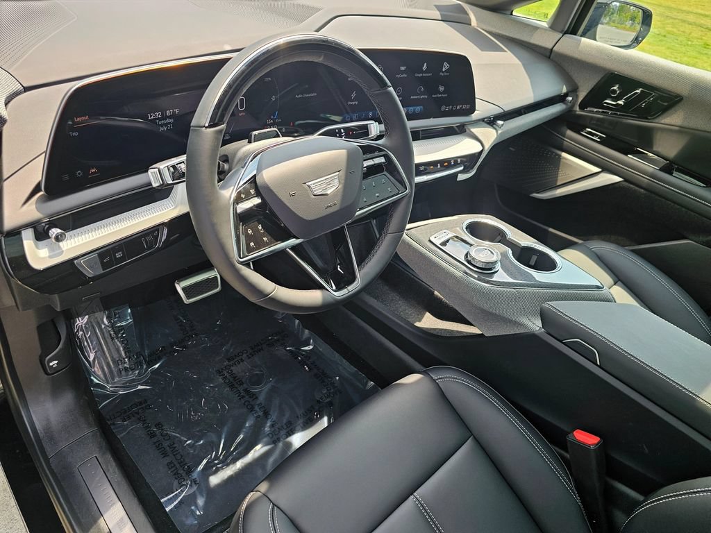 New 2026 Cadillac Optiq Sport 1 AWD/4WD image 19