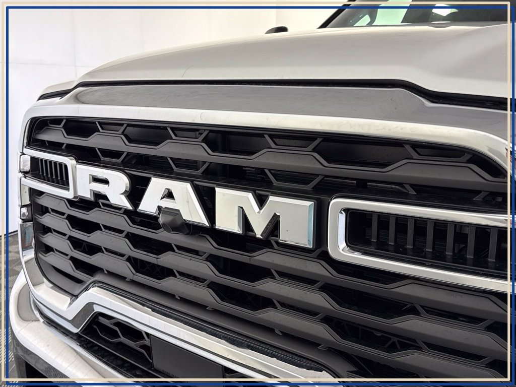 New 2026 RAM 2500 Tradesman AWD/4WD image 12