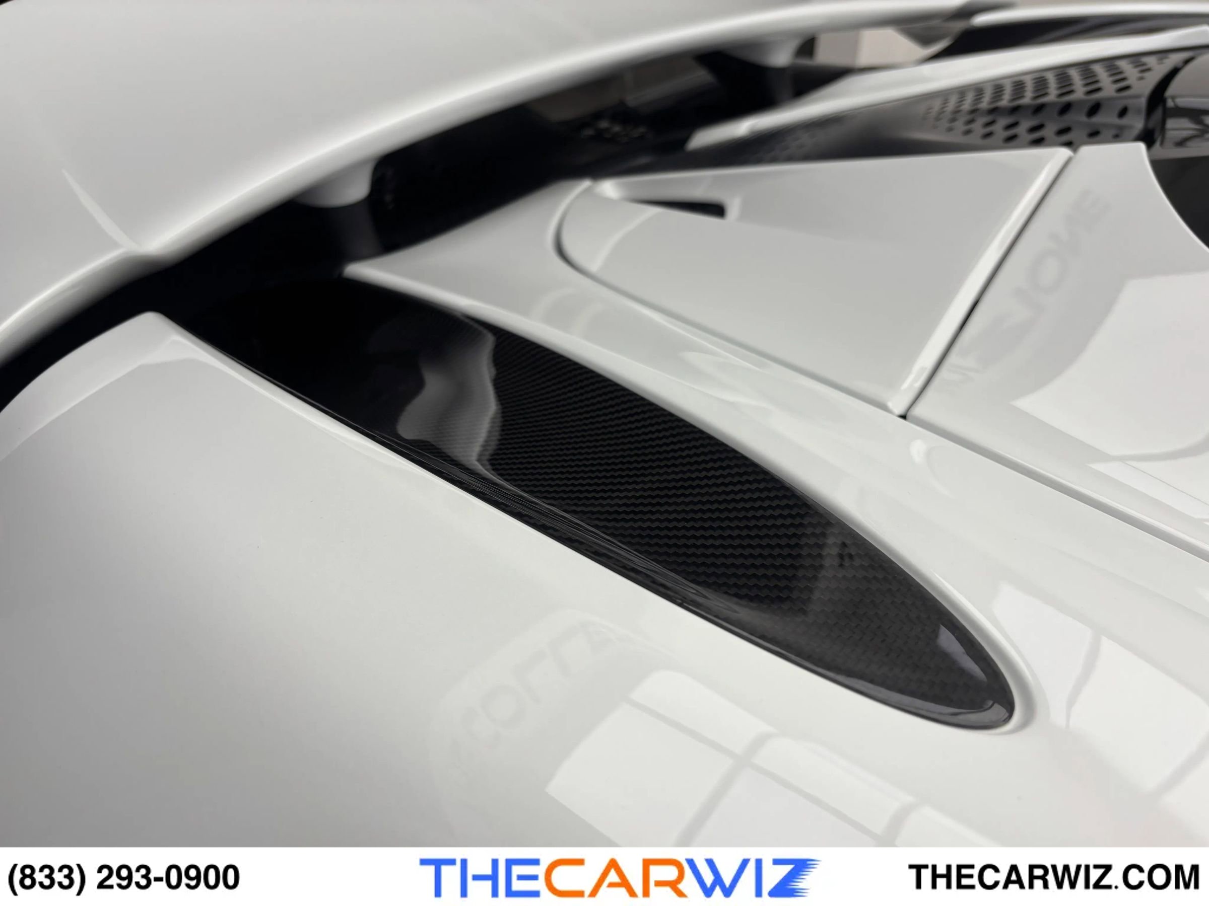 Used 2024 McLaren 750S Spider RWD image 40