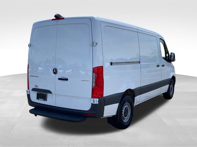 Used 2025 Mercedes-Benz Sprinter 2500 image 3