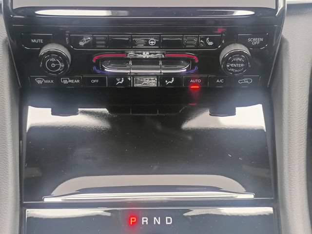 Used 2025 Jeep Grand Cherokee L Altitude RWD image 42