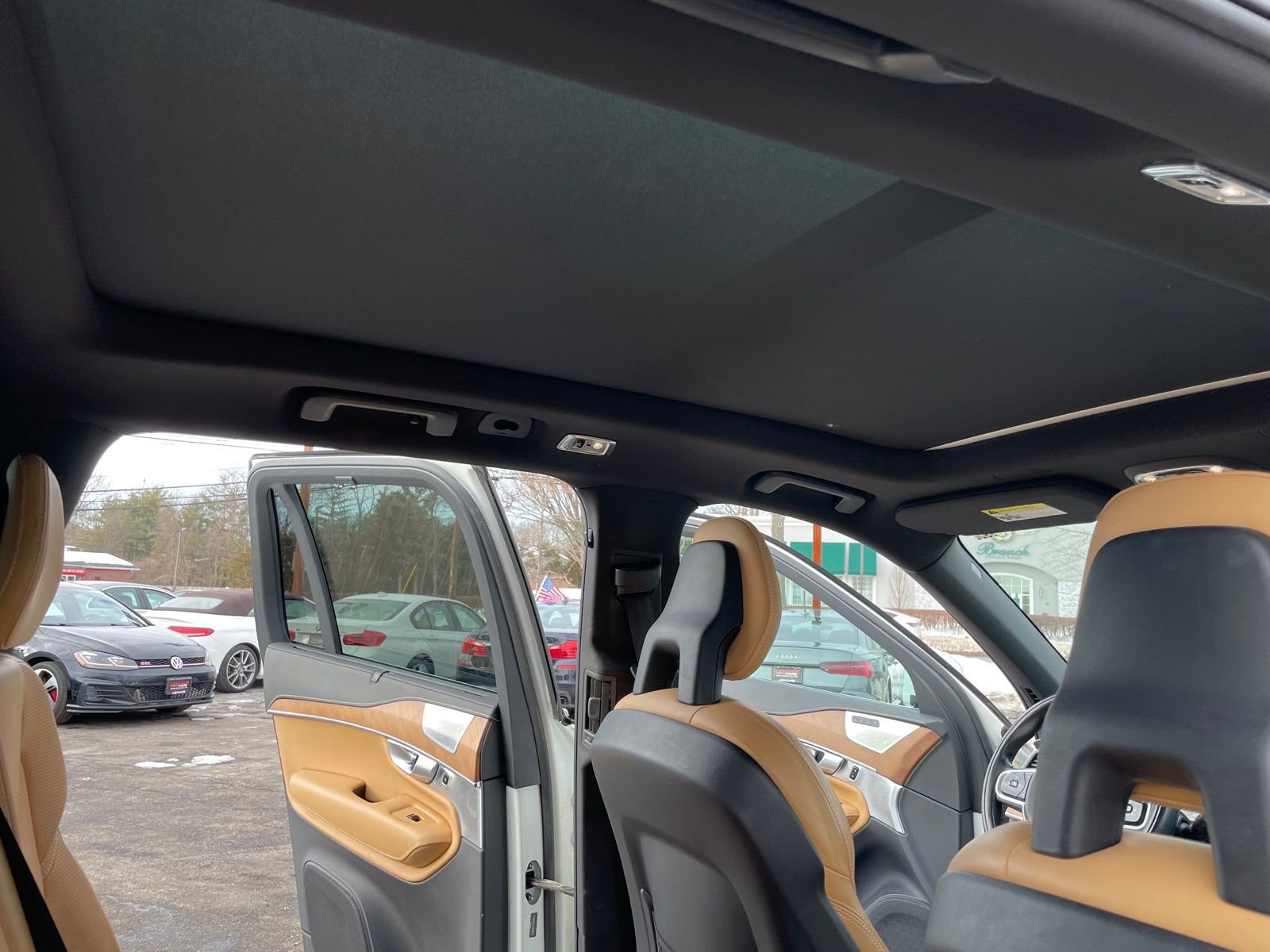 Used 2018 Volvo XC90 T6 Inscription w/ Convenience Package image 22