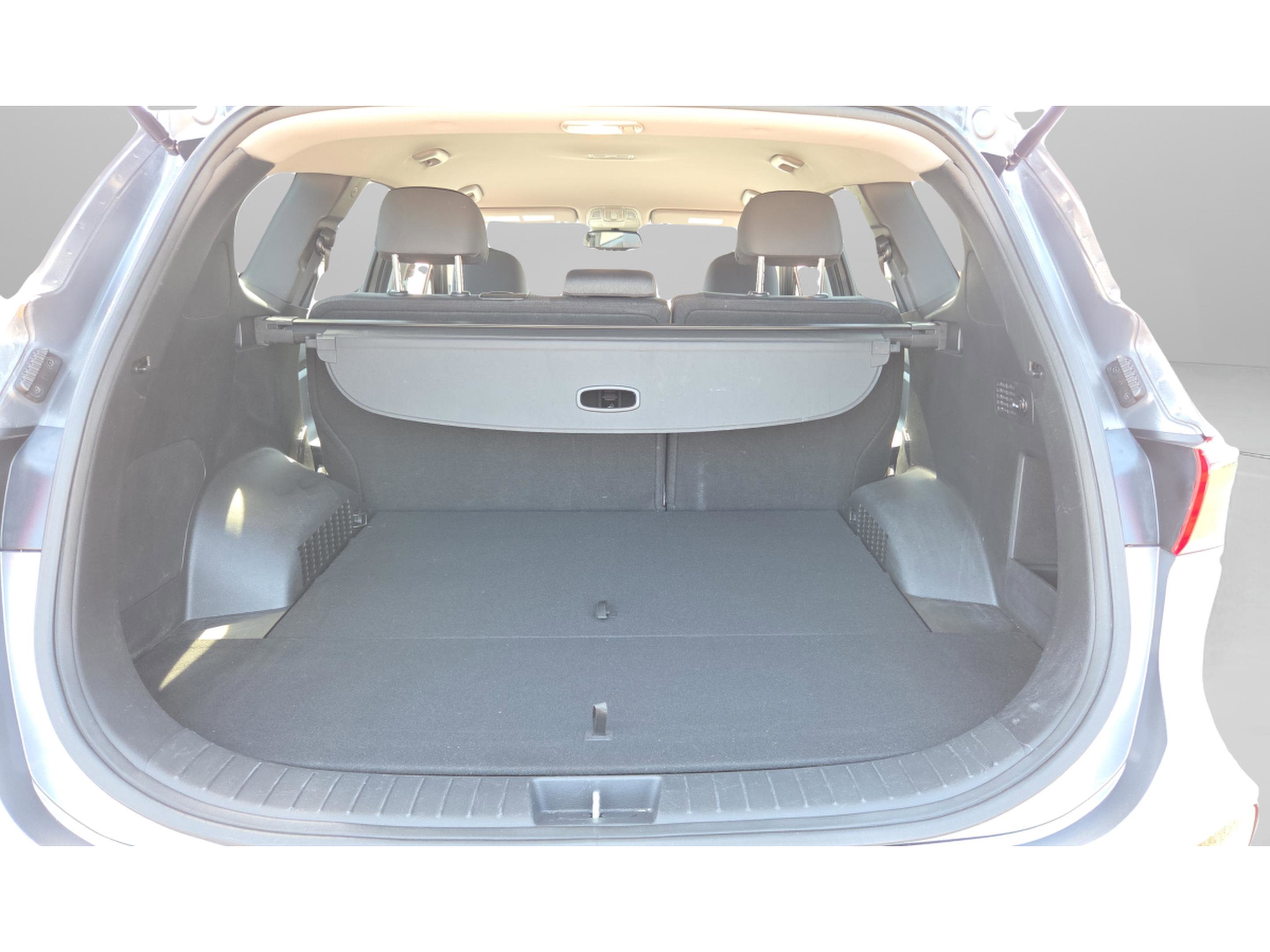 Used 2019 Hyundai Santa Fe SEL image 17