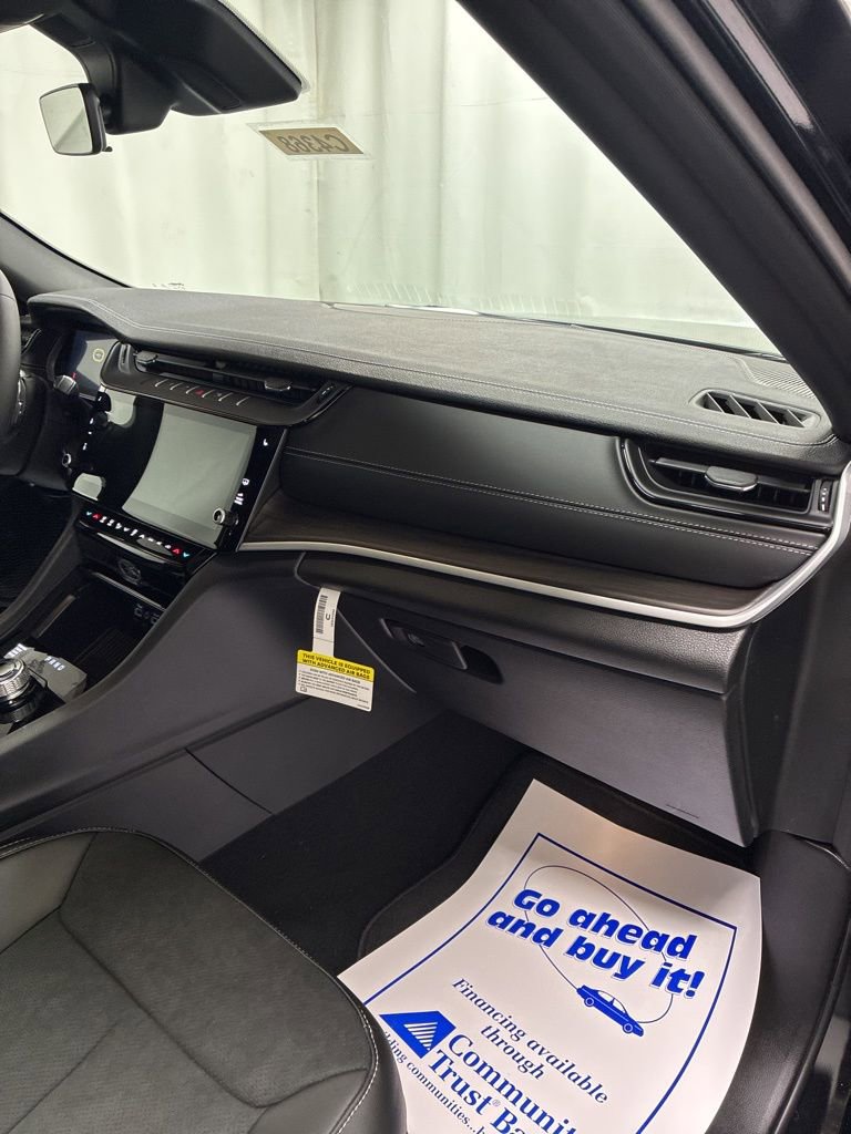 New 2026 Jeep Grand Cherokee Altitude AWD/4WD image 30