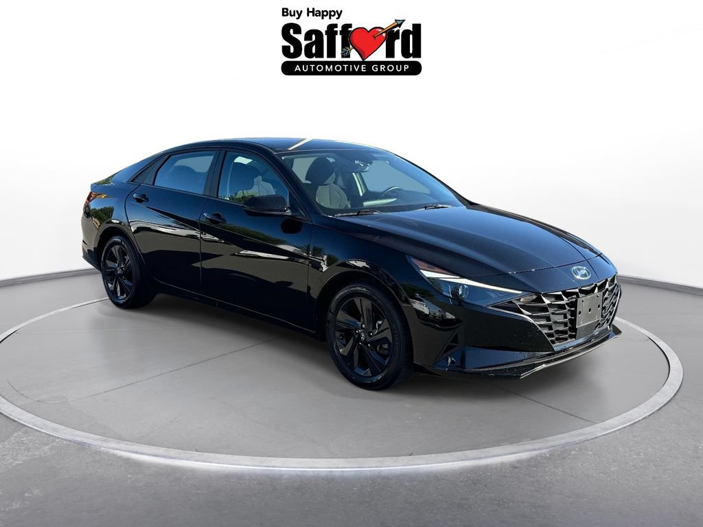 Used 2021 Hyundai Elantra SEL w/ Convenience Package FWD image 9