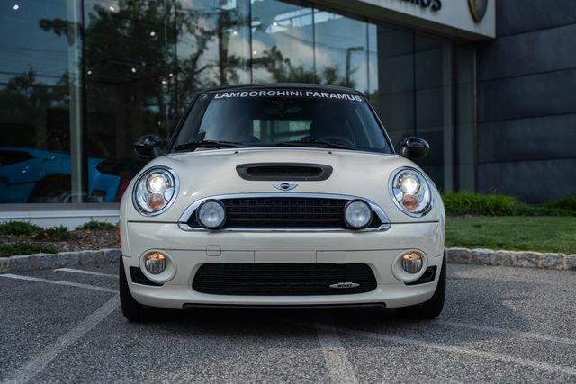 Used 2009 MINI Cooper John Cooper Works FWD image 2