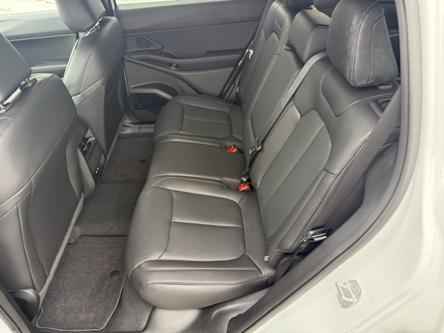 New 2026 Jeep Cherokee Laredo image 9