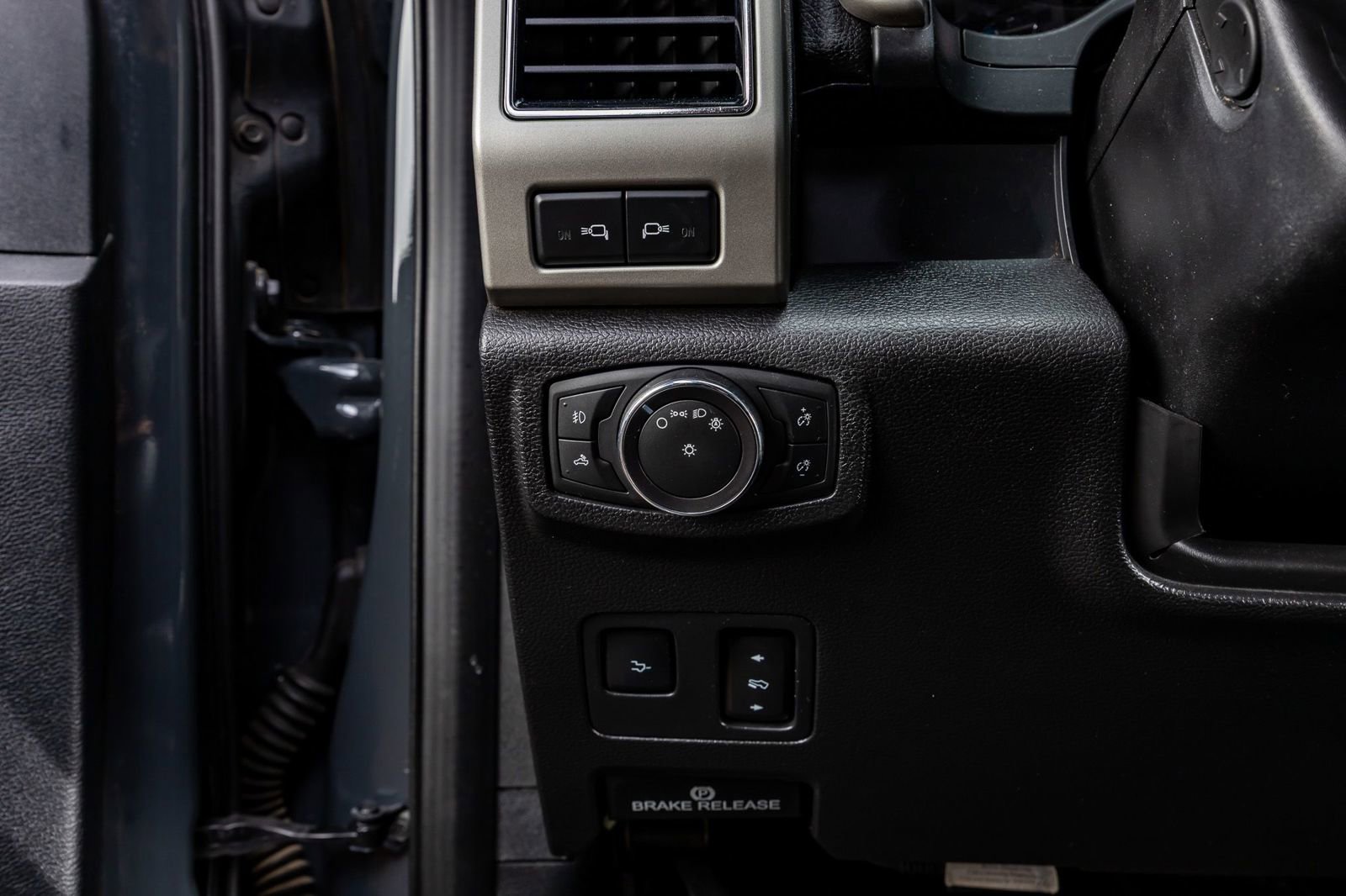 Used 2021 Ford F250 Lariat w/ Lariat Ultimate Package image 21