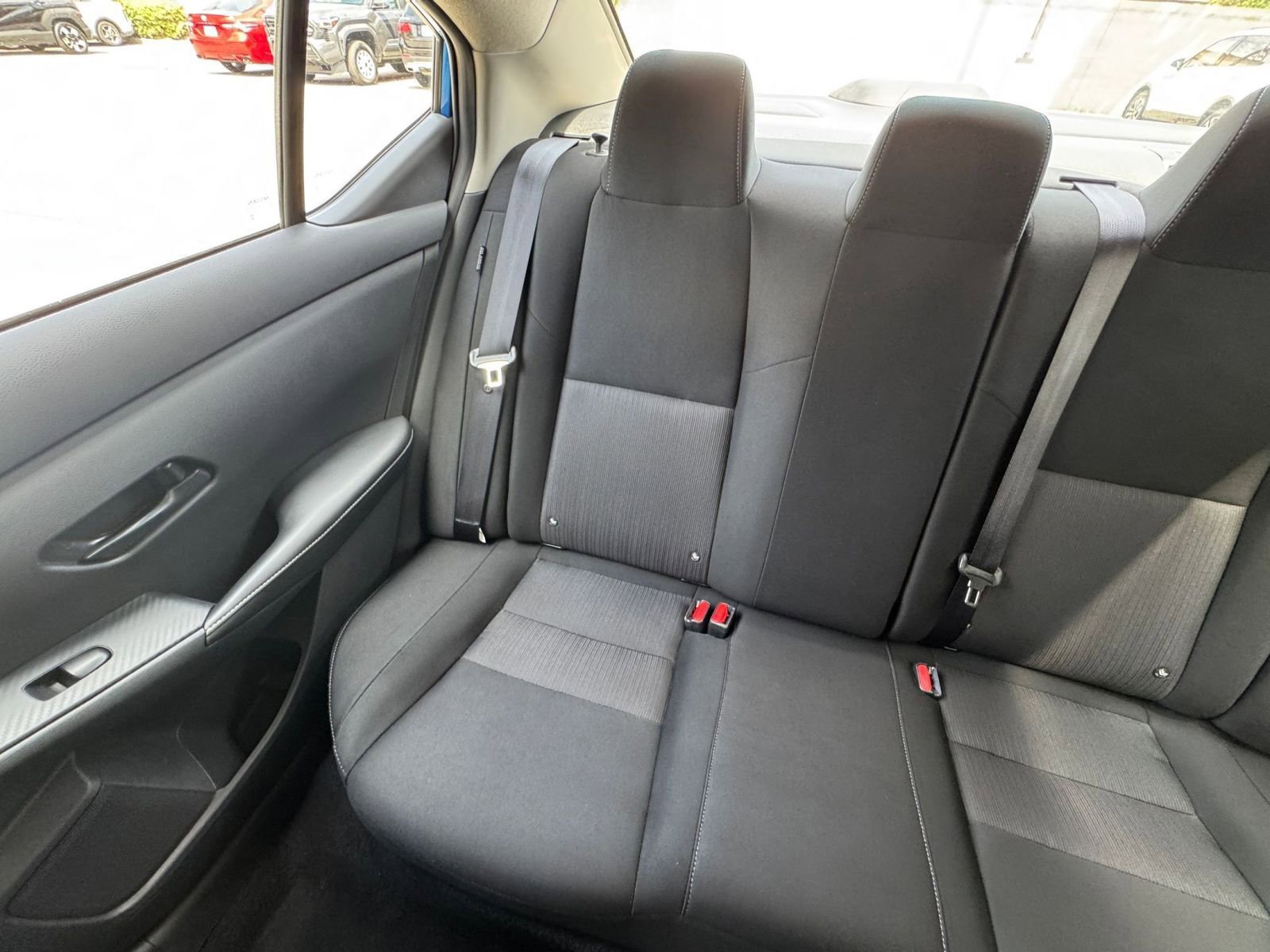 Used 2025 Nissan Sentra SV FWD image 38