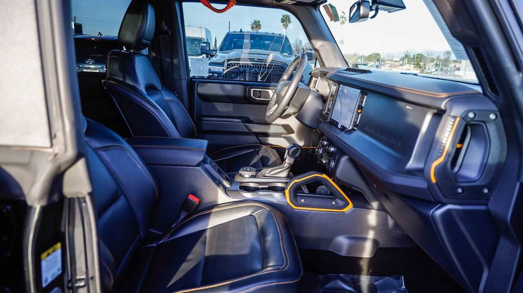 Used 2024 Ford Bronco Badlands image 21