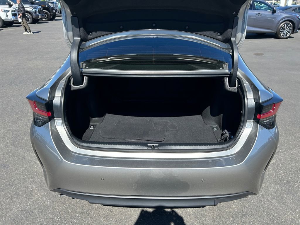 Used 2023 Lexus RC 350 F Sport image 19